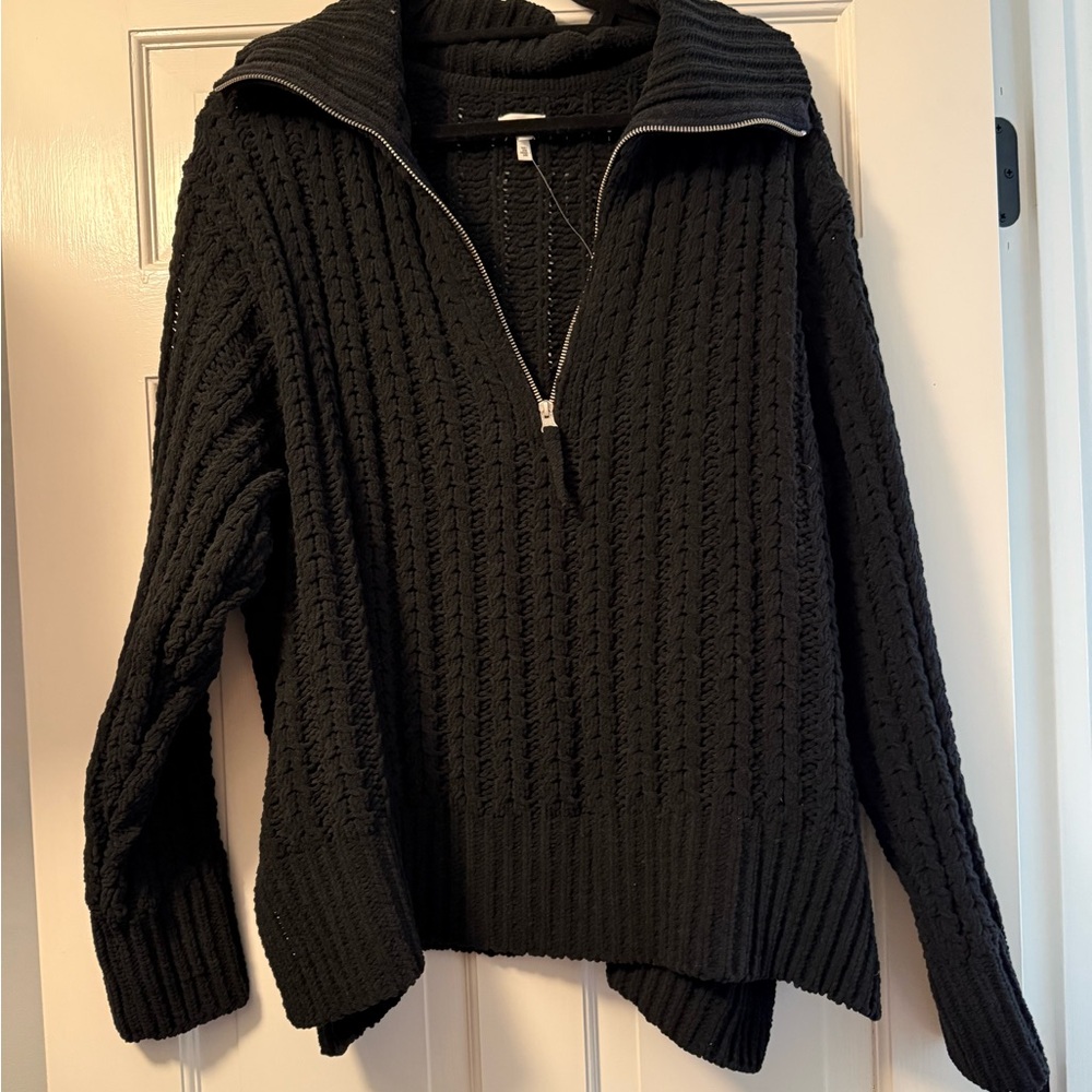 aerie Black Eyelet Knit Top